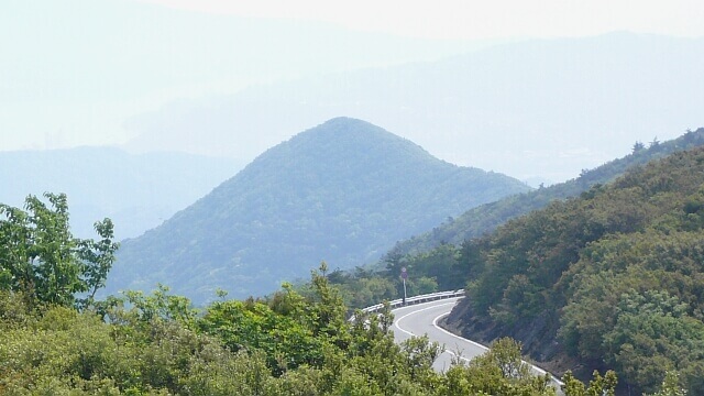 伊勢志摩の天井を駆ける道