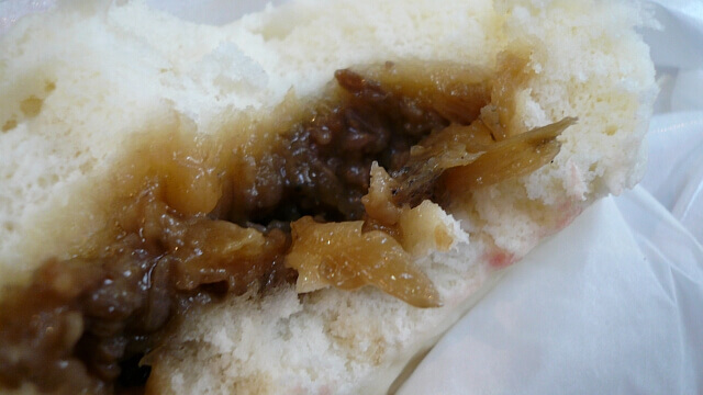 福まんはジューシーで具だくさん