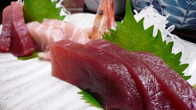 紅緒で食べたマグロ3色盛